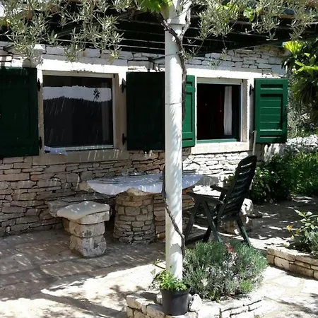 House Darin Dvor * Vela Luka